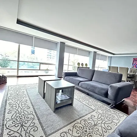 Luxury Apartment Masaryk 4Br